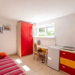 studio-southwest.hotels-in-ljubljana.com/
